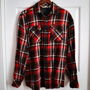 Element Flannel Button Up Shirt Red Black Plaid Sz M Cotton Bamboo Sustainable - Picture 1 of 9