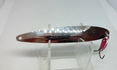 Dardevle Eppinger Flutter Chuck Style Silver 4" Wobble Wiggle Spoon Fishing Lure - Image 1 of 4