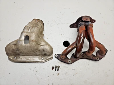 2001-2005 Honda Civic EX 1.7L VTEC Exhaust Manifold Header Shield OEM - Imagem 1 de 4