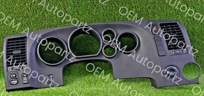 Panel de instrumentos de tablero Toyota Tundra Sequoia 2007-2017 bisel negro mate OEM usado Foto 1 de 4