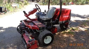 TORO 3100 GREENSMASTER ( PARTING OUT )  OIL COOLER - Picture 1 of 3