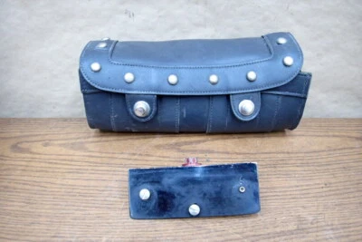 2003 YAMAHA V-STAR XVS650 FRONT FORK LUGGAGE STORAGE BAG W/ MOUNT - Image 1 of 4