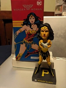 DC Comics Wonder Woman MLB Pittsburgh Pirates Bobblehead - Picture 1 of 4