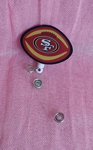 NFL Football~SAN FRANCISCO 49ers~Retractable Security ID Badge Holder w/Clip - Picture 1 of 3