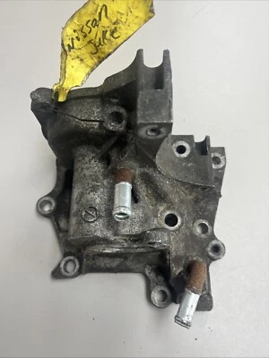 Carcasa bomba agua Nissan Juke 2012 13H034 1,6  Foto 1 de 4
