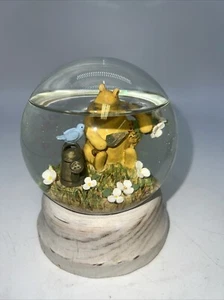 Disney Classic Pooh Michel and Company Snow Globe Gardening Low Water Level - Picture 1 of 5