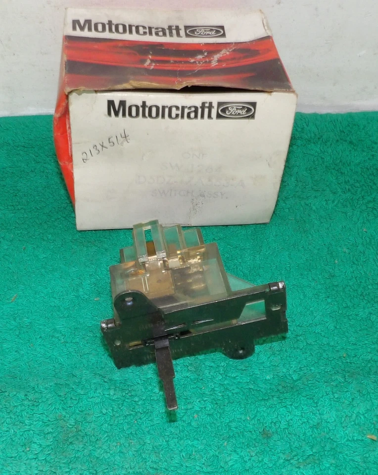 Ford Granada Mercury Monarch 1975 nuevo en stock limpiaparabrisas e interruptor de lavadora 3/75 Foto 1 de 4