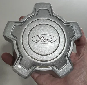 2022 - 2025 GENUINE Ford Maverick steel wheel center cap NZ6C-1000-A1A , 10415 - Picture 1 of 7