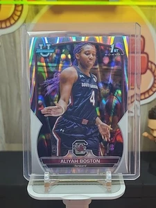 2022-23 Bowman University Chrome #5 Aliyah Boston 1° Raywave #/100 - Foto 1 di 2
