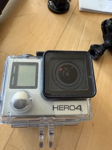 GoPro Hero 4  **top Zustand** 4 K** Coverbag** Riesen Zubehörpaket** 2 Akkus….. - Bild 1 von 22