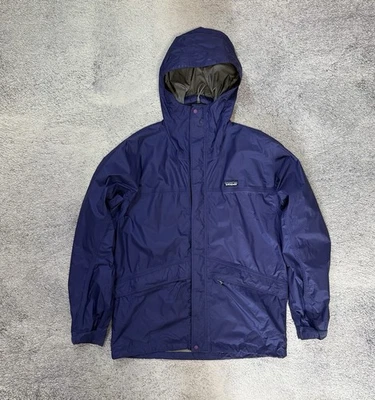 Patagonia Men’s Vintage Purple Nylon Shell Jacket Hooded Packable Size M - Image 1 of 4