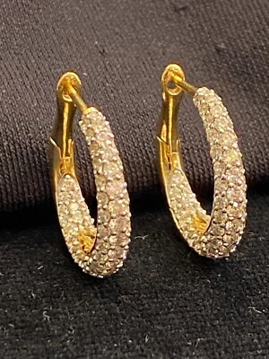 Pave 1.80 Cts Round Brilliant Cut Natural Diamonds Hoop Earrings In 750 18K Gold - Image 1 of 4