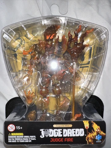 Hiya Toys JUDGE FIRE 1:18 Scale PX Exclusive 2000 AD Dredd Exquisite Mini Cover