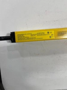 Banner Engineering Light Curtain SLSE30-1200Q8 Emitter EZ-SCREEN TYPE 2 - Picture 1 of 3