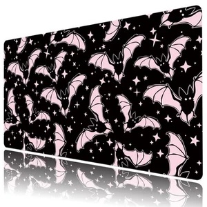 Tapis de bureau rose effrayant Halloween chauve-souris sur noir pour clavier et souris tapis de bureau - Photo 1/6