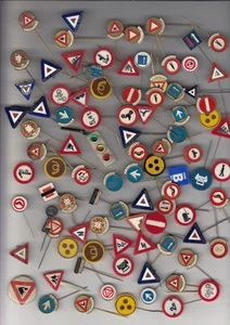 Vintage Traffic Sign Light Logo pin badges 1960s Train Model enamel - Picture 1 of 1