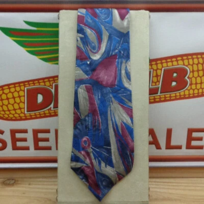 COLECCIÓN CHURCHILL "Corbata" Foto 1 de 2