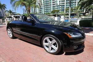 2011 Audi TT 2dr Roadster S tronic quattro 2.0T Premium Plus - Picture 1 of 40