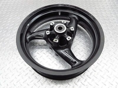 Llanta trasera Ducati Monster 620 M620 2004 02-06 OEM video recto 17x4,5 Foto 1 de 4