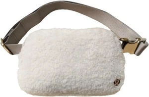 Lululemon Everywhere FLEECE Belt Bag Natural Ivory Trench - NWT - Sherpa - Picture 1 of 3
