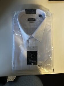 White Van Heusen Dress Shirt Men's Wrinkle Free Long Sleeve Sz 17 - 36/37