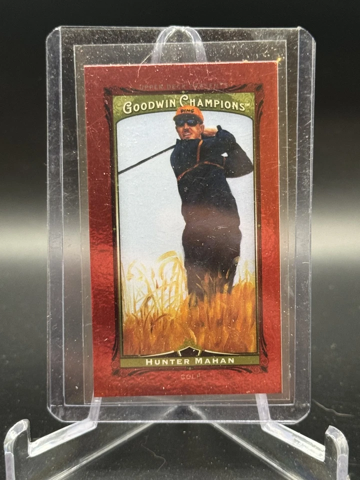 2013 Upper Deck Goodwin Champions Hunter Mahan Mini Foil Magician Red #18 /13 - Image 1 of 2