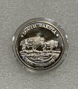 Vintage 1987 South Dakota 1 oz  .999 Silver Round ~ Buffalo - Picture 1 of 2