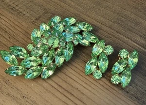 Juliana D&E Rhinestone Layered Flower Brooch Pin Earrings Set Vaseline URANIUM - Picture 1 of 3