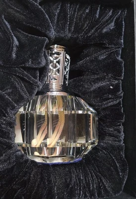 Nuevo en caja Lámpara de fragancia rara Krystalique Scentier cristal de plomo prisma Foto 1 de 4