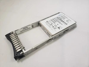 IBM 00AR329 200GB 12 Gb SAS 2.5 Inch Flash Drive 2076 V7000 - Picture 1 of 2