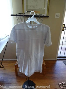 TIE DYE MEN'S BLUE T SHIRT WITH CROSS BACK DESIGN SIZE MEDIUM NWD - Picture 1 of 3