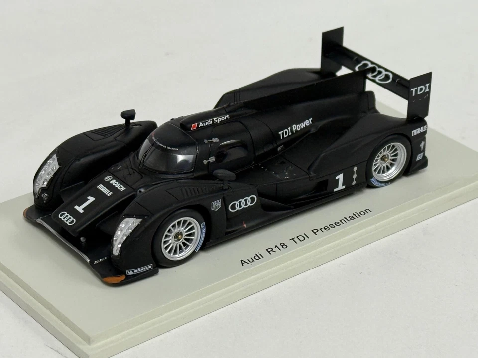 Coche 1/43 Spark Audi R18 TDi #1 Versión Presentación S2515 JP56 Foto 1 de 4