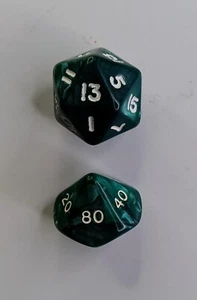 Set of 2 RPG DnD Dice Marbleized Green/White d% d20 Unknown Manufacturer - Picture 1 of 2