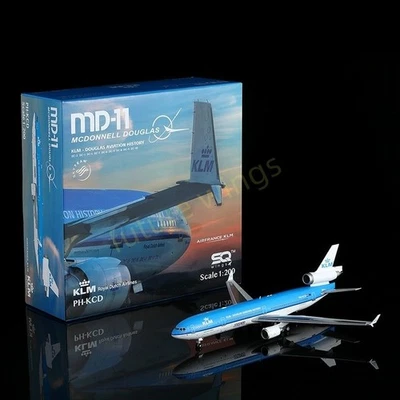1:200 SQ Wings KLM McDonnell MD-11  PH-KCD Diecast Aircraft Model - Image 1 of 4