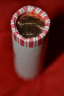 2010 D Lincoln Penny Roll - Shield Design - Tails/Tails Uncirculated Bank Roll - Image 1 of 2