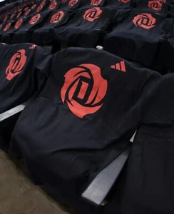 Derrick Rose Night T-shirt Size Large 1.4.25 Adidas - Picture 1 of 3