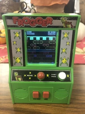 Consola portátil retro Frogger Videojuego Arcade Konami #09550 ¡Probada y funciona! Foto 1 de 4