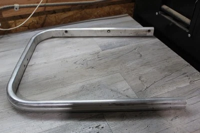 Barra de agarre de parachoques trasero Ski-doo Summit 800 2004 Foto 1 de 4