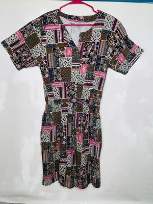 Mameluco Geométrico Vintage Capacidad Tejidos Talla Mediana Marrón Rosa Una Pieza Leer Foto 1 de 4