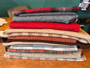 CLEARANCE SALE!! Abraham Moon 100% Wool Mixed Bundle various sizes - Picture 1 of 2
