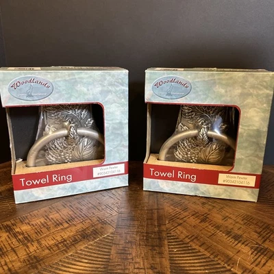 Juego de 2 anillos de toalla de diseño de hoja de estaño cálido Woodlands - herrajes de baño rústicos Foto 1 de 4