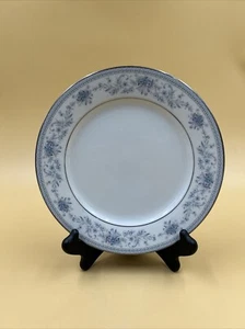 Noritake Blue Hill # 2482 salad plates EXCELLENT 8-1/4" - Picture 1 of 3