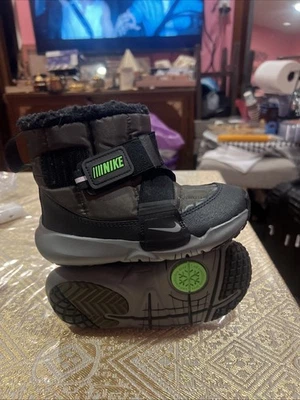 Nike Niño Pequeño Flex Advance Bota (TD) Carga Caqui-Verde Strike DD0304-300 Talla 11C Foto 1 de 4