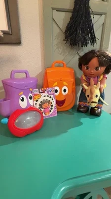Nickelodeon’s Nick Jr. Dora The Explorer BUNDLE! - Image 1 of 3