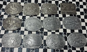 Fibbie cintura peltro vintage Hesston National Rodeo Finals 1984 al 1995 NOS NUOVE - Foto 1 di 24