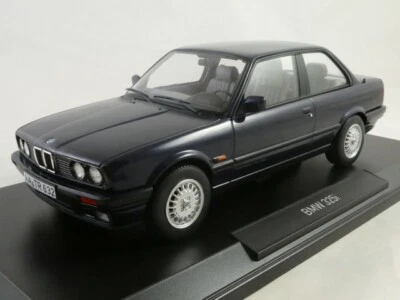 Norev BMW 325i blue metallic 1988 1/18 183201 - Immagine 1 di 3