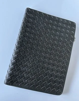 Estuche de documentos de cuero de becerro Bottega Veneta Intrecciato plateado 676591 nuevo con etiquetas $1600 Foto 1 de 4