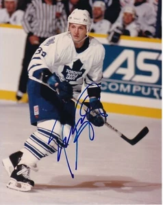 FOTO 8x10 firmada por Benoit Hogue hojas de arce de Toronto con certificado de autenticidad - Imagen 1 de 1