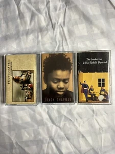 Tracy Chapman Fleetwood Mac The Cranberries Cassette Bundle Lot VG+ - Picture 1 of 3