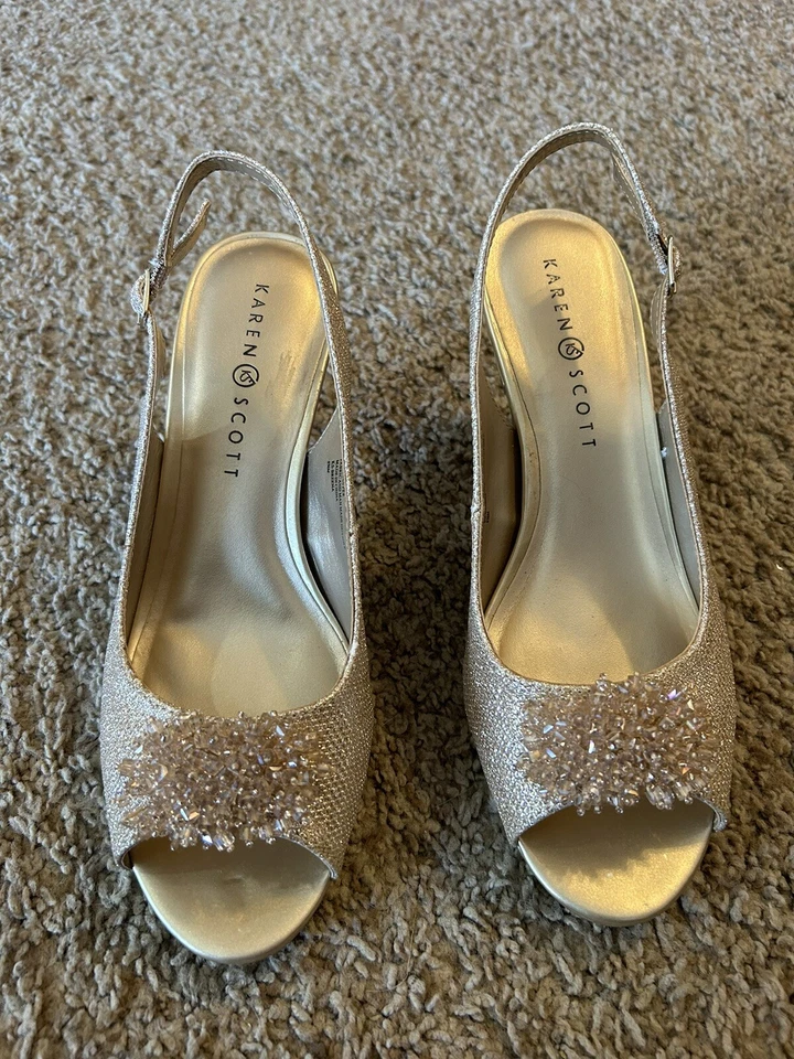 Karen Scott Gold Sling-Back Dress Shoes Size 8.5M. - Image 1 of 4